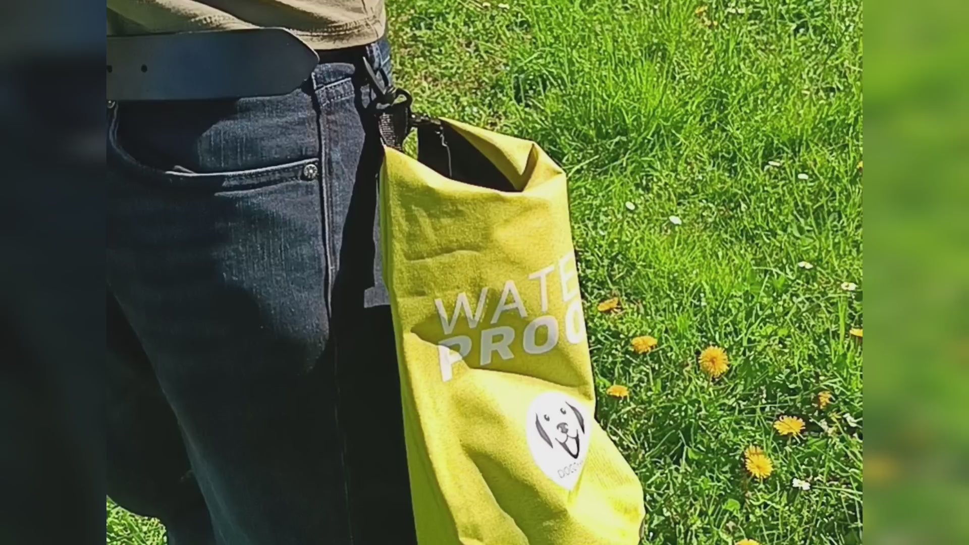 Carica il video: 
